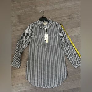 Charlie Paige dress. Size small. Shirt dress. Black/white. Buttons